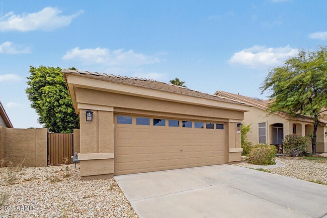 Building Photo - 6932 W Blackhawk Dr