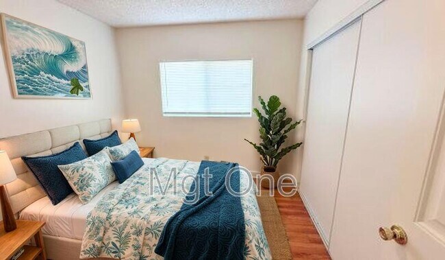 Building Photo - 24933 Otis Dr