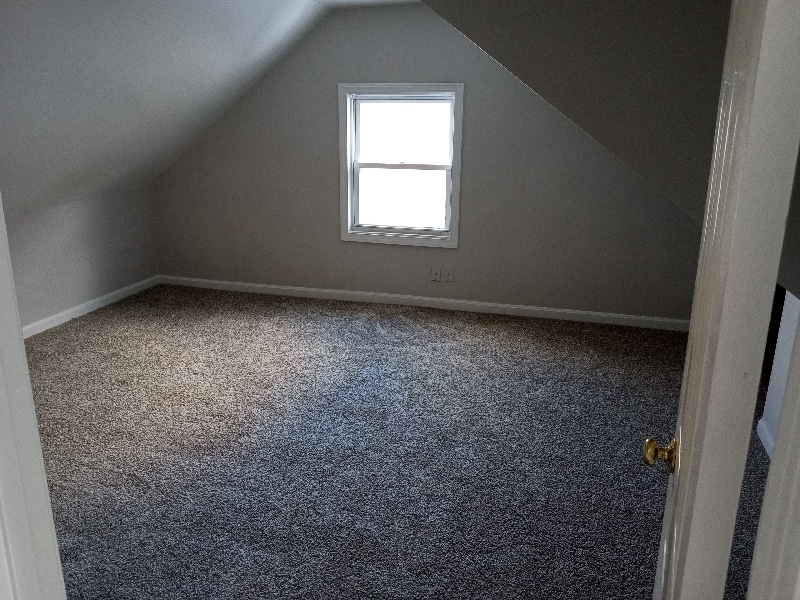 Building Photo - 249 E Merrimack St