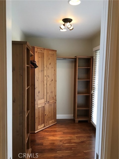 Building Photo - 952 2nd St.