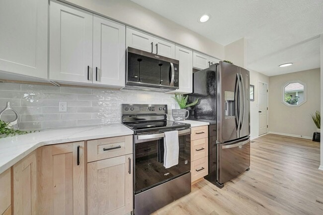 Building Photo - 5171 W Partridge Ln