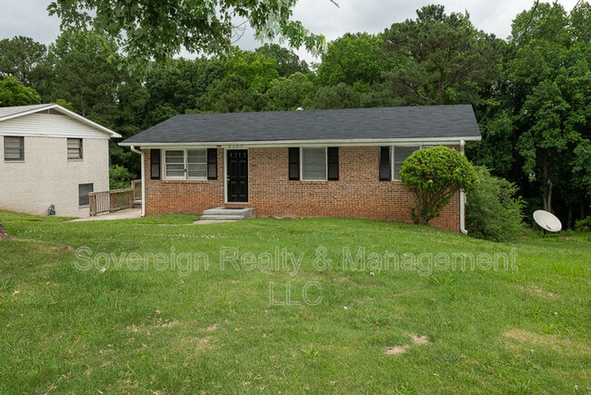 Building Photo - 4107 Cornell Blvd SW