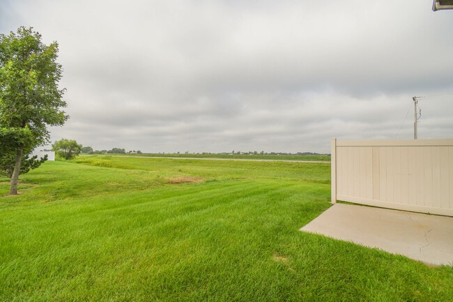 Building Photo - 8413 W 53rd St