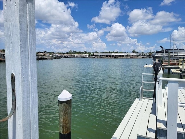 Building Photo - 555 Boca Ciega Point Blvd S