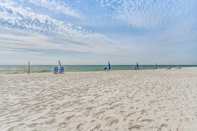 Building Photo - 612 Lost Key Dr