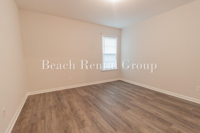 Building Photo - 3223 Merganser Dr