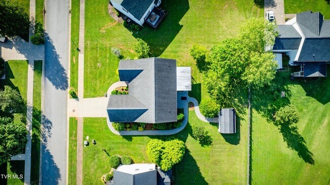 Building Photo - 205 Rockingham Meadows Dr