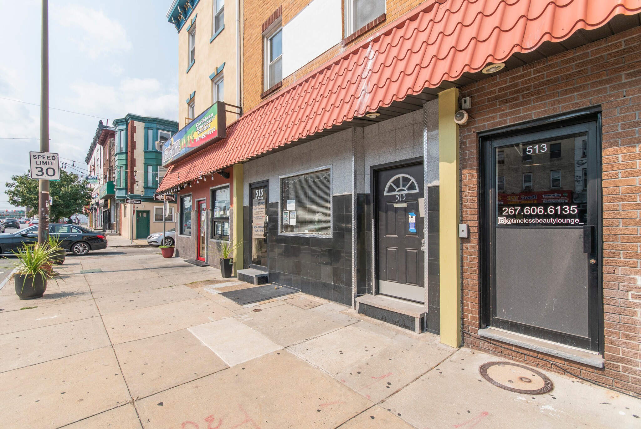 Building Photo - 515 W Girard Ave
