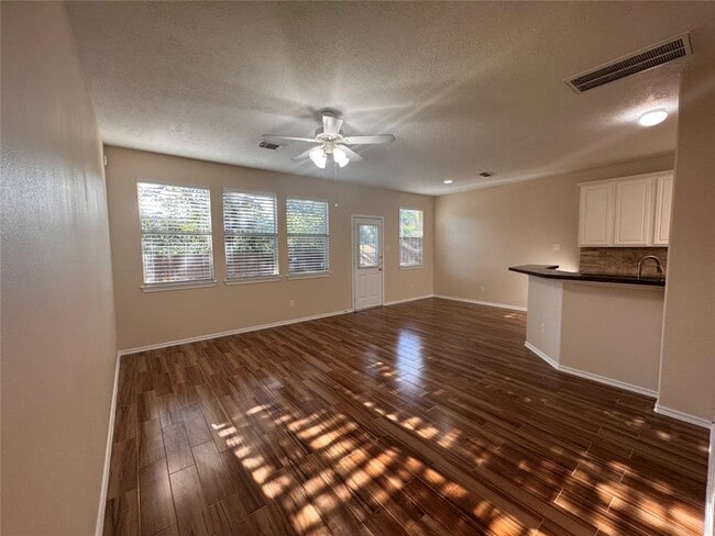 Building Photo - 75 Summer Haze Cir