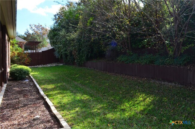 Building Photo - 1804 Iron Jacket Trail