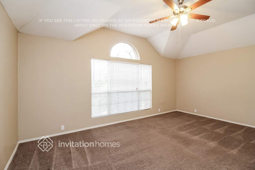Building Photo - 1700 Lansdale Dr