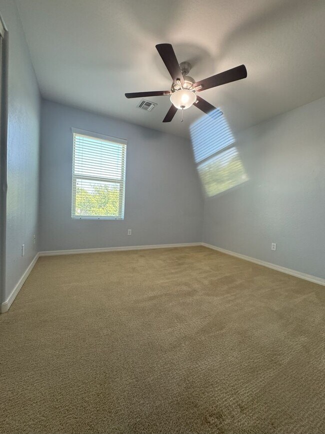 Building Photo - COMING SOON! LYONS GATE 5 BDRM + LOFT W CO...