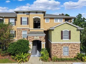 Building Photo - 10209 Courtney Palms Blvd