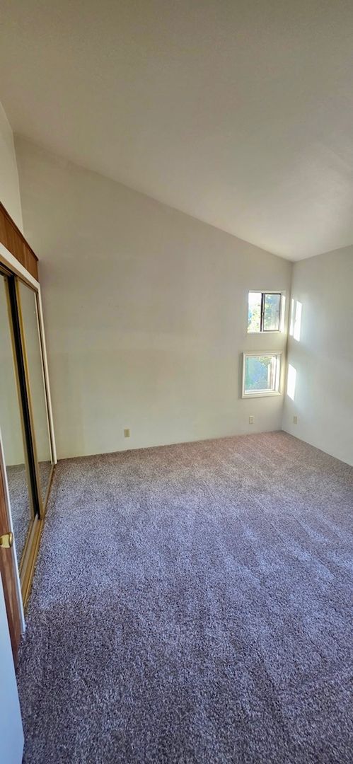 Building Photo - Large beautiful home in Idyllwild