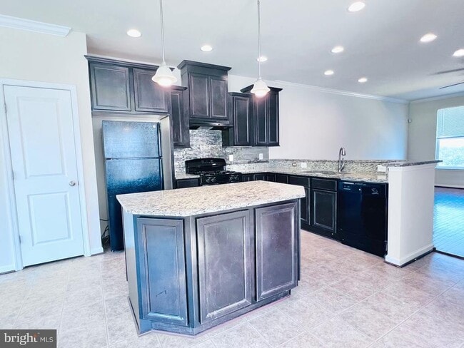 Building Photo - 37 Rapidan Dr