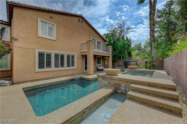 Building Photo - 1289 Vietti St