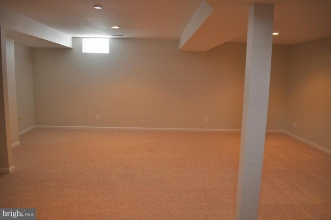 Building Photo - 22639 Tivoli Ln