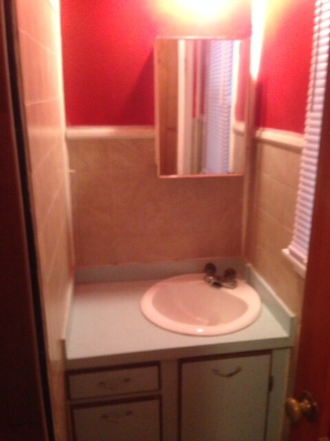 Building Photo - 1445 Luverne St