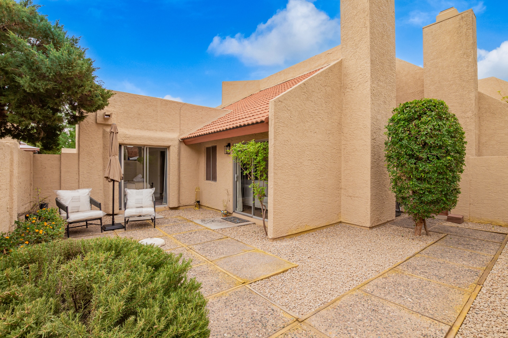 Building Photo - 4124 W Calavar Rd