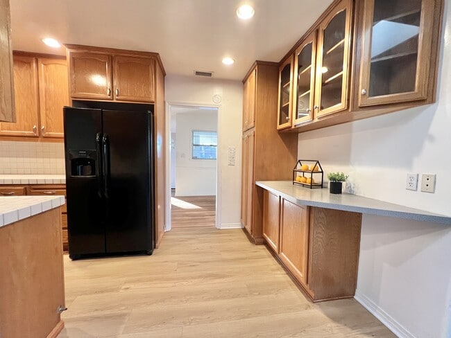 Building Photo - 6165 Blain Pl