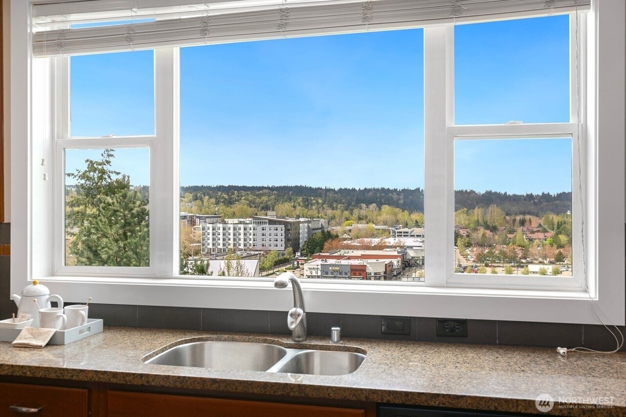 Building Photo - 8850 Redmond Woodinville Rd NE