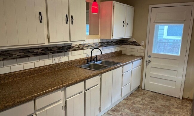 Building Photo - 3 bedroom 1 bath - Midwest City