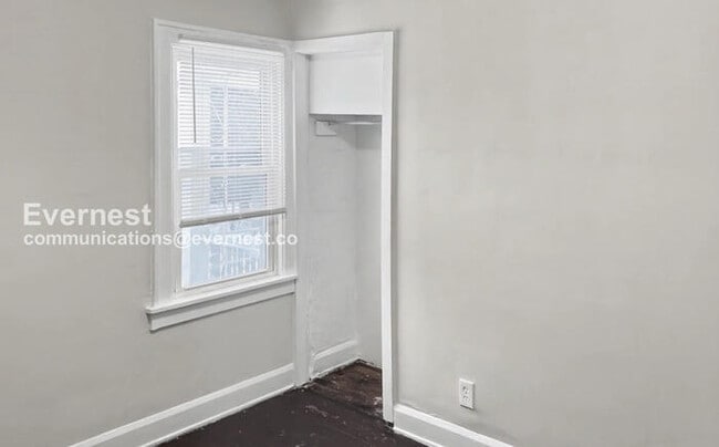 Building Photo - 3391 W 117th St