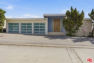 Building Photo - 18109 W Coastline Dr
