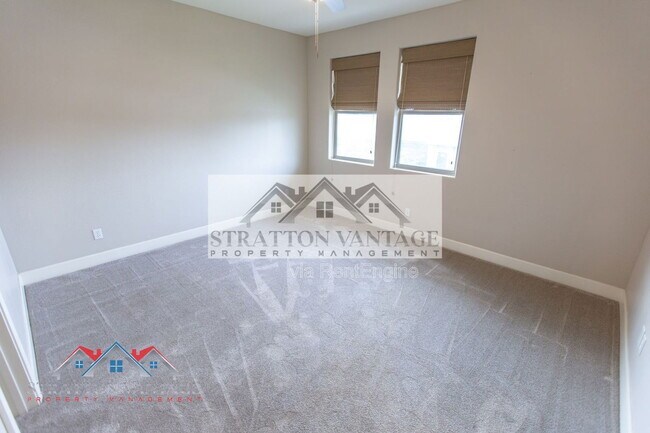 Building Photo - 1406 W Main St