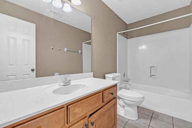 Building Photo - Charming Arlington Home with Modern Upgrades