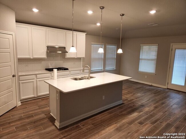 Building Photo - Scenic Crest off Boerne Stage Rd