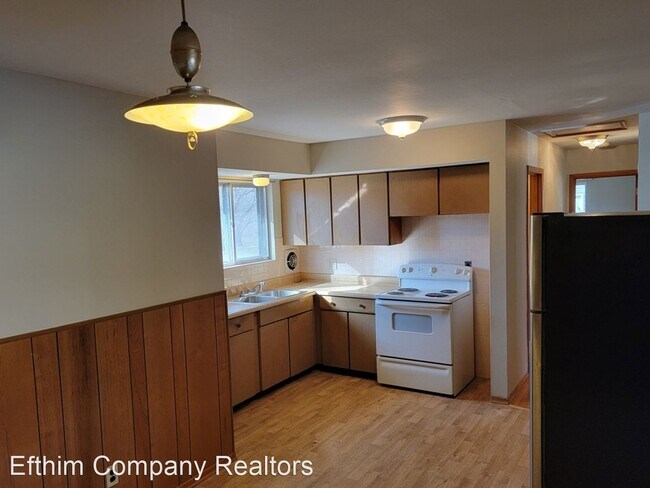 Building Photo - 3 br, 2 bath House - 8743 Pardee Lane