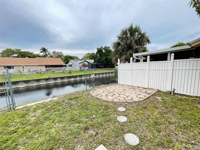 Building Photo - 7941 NW 50th St