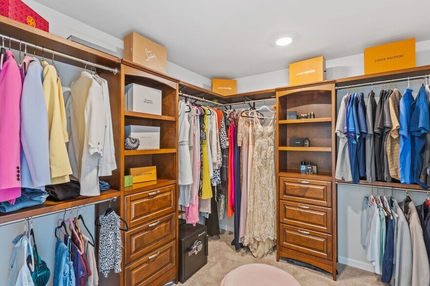 Building Photo - 9798 15th St SE