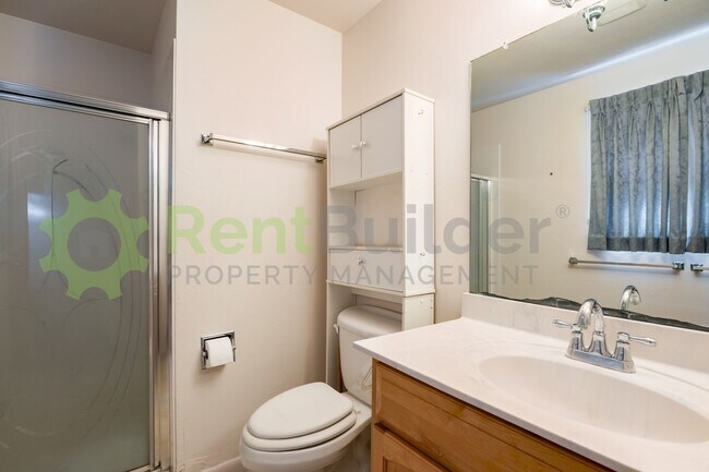 Building Photo - Call to schedule a showing at 505-808-6467