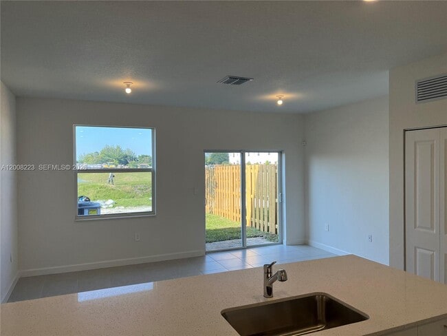 Building Photo - 12436 NW 23rd Ct