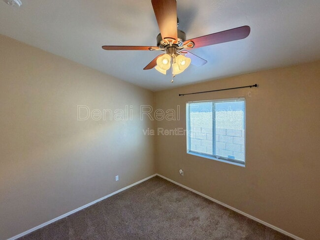 Building Photo - 2339 W Dillon Rd