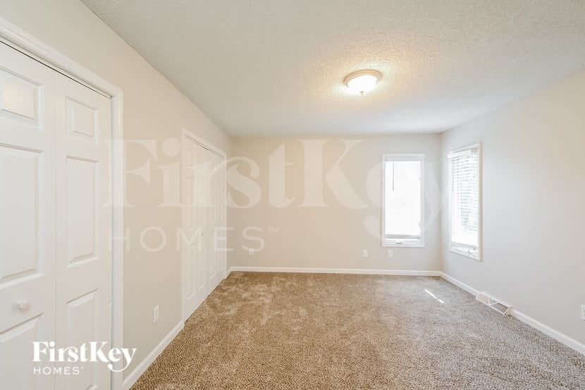 Building Photo - 1510 Barry Oak Ct