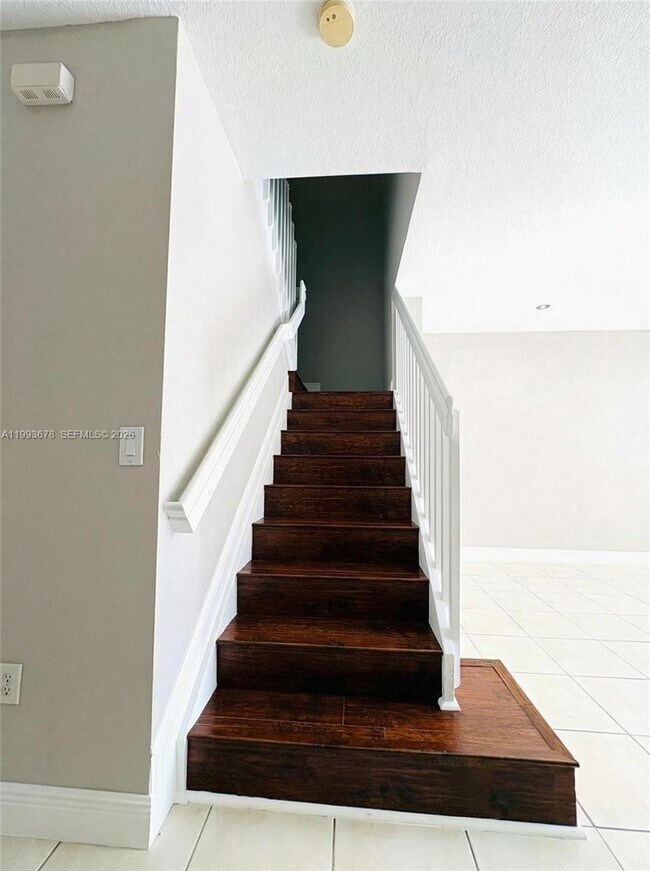 Building Photo - 16603 SW 79th Terrace