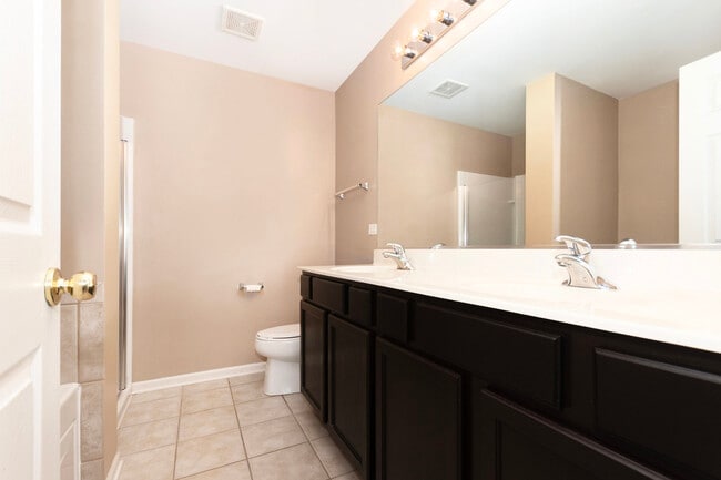 Building Photo - 2329 Moonlight Ct