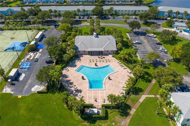 Building Photo - 4816 Snook Dr SE