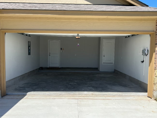 Building Photo - 5713 Berkley Heights Dr