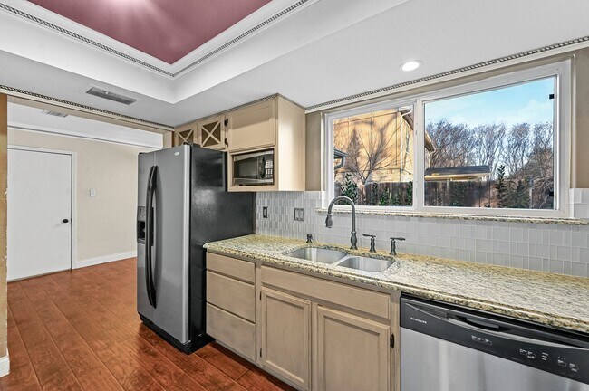 Building Photo - 3 Bedroom, 2.5 Bath Home in Flower Mound