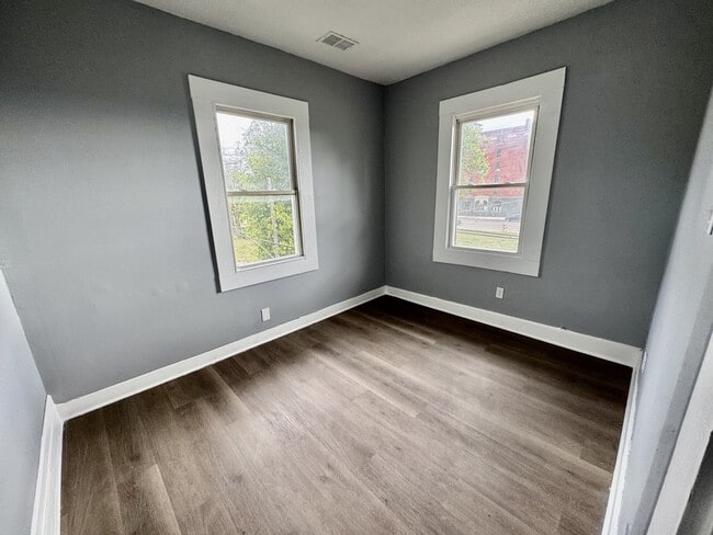 Building Photo - 8790 Kimberly Ct