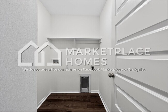 Building Photo - 8736 Preston Wood Dr