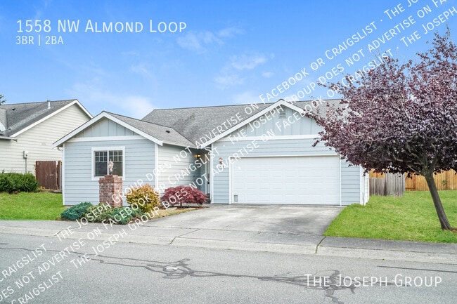 Building Photo - 1558 NW Almond Loop