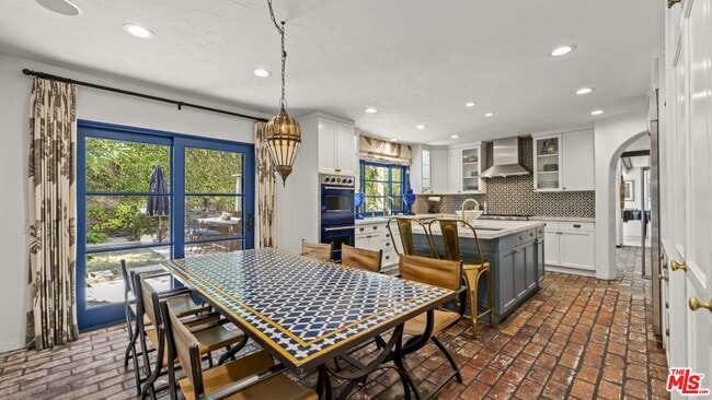 Building Photo - 11662 Duque Dr