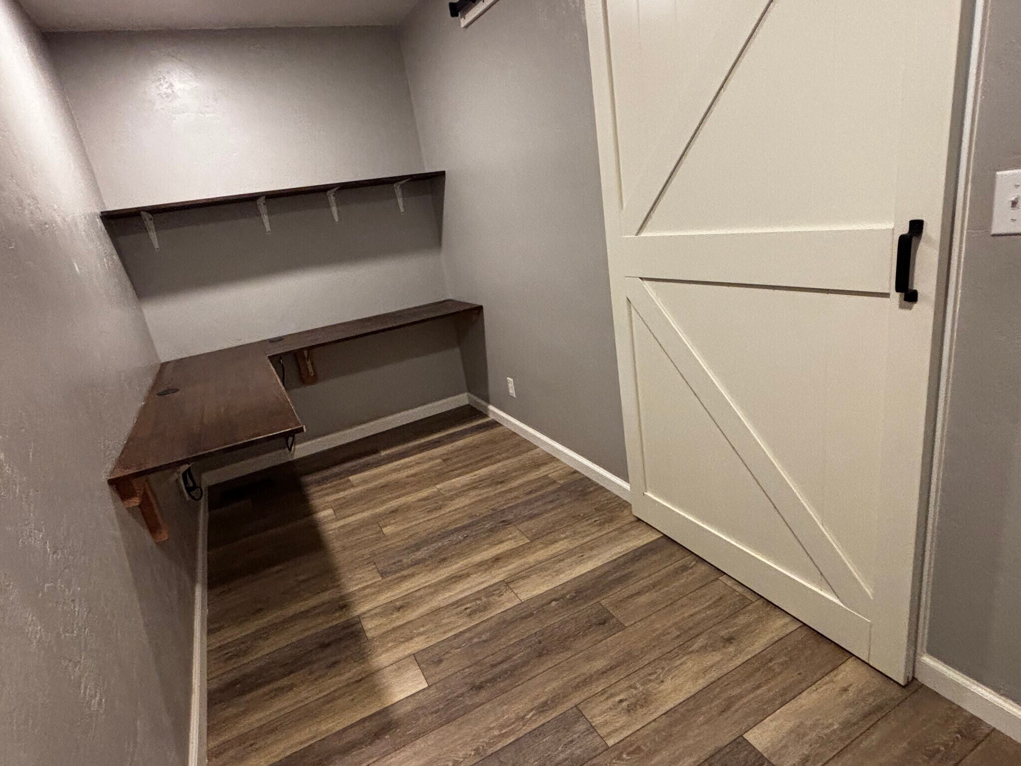 Office - 6971 Rainbow Dr SE