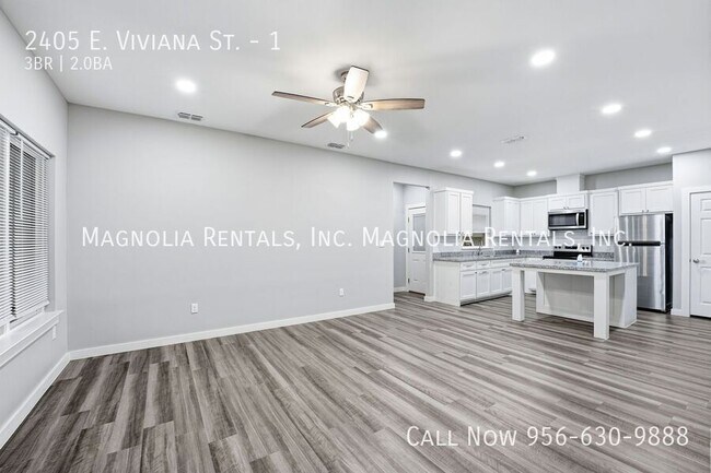 Building Photo - 2405 E Viviana St