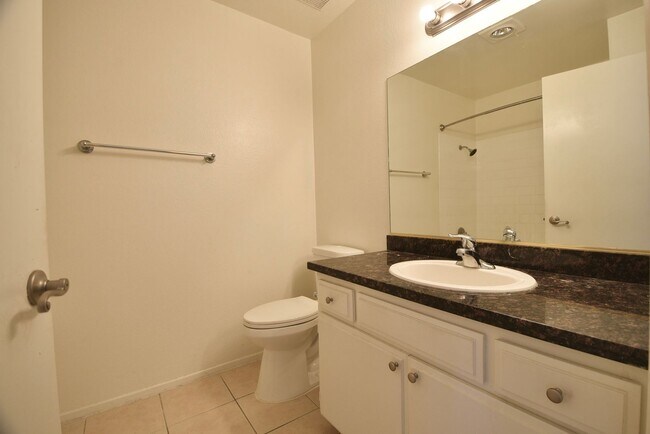 Building Photo - 11434 Moorpark St